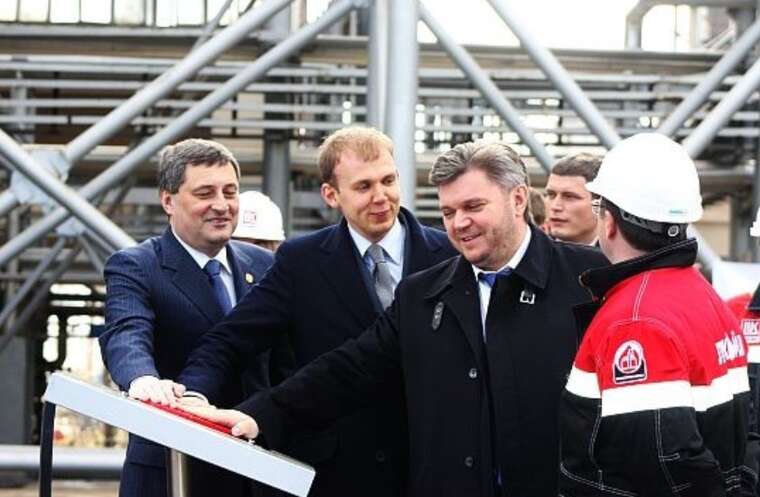 Київський суд зняв арешт із майна родичів колишнього міністра Ставицького