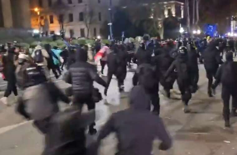 Грузинський спецназ під час розгону в Тбілісі нападав на журналістів