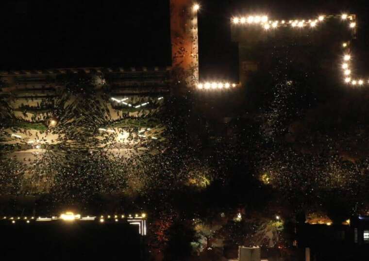 У Тбілісі ситуація загострюється: поліція застосовує водомети і сльозогінний газ