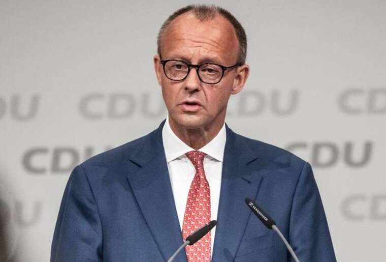 В Германии лидер оппозиции жестко критикует Шольца: "Играет на страхах перед войной"