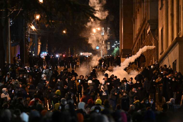 В МВД Грузии назвали количество задержанных на протестах