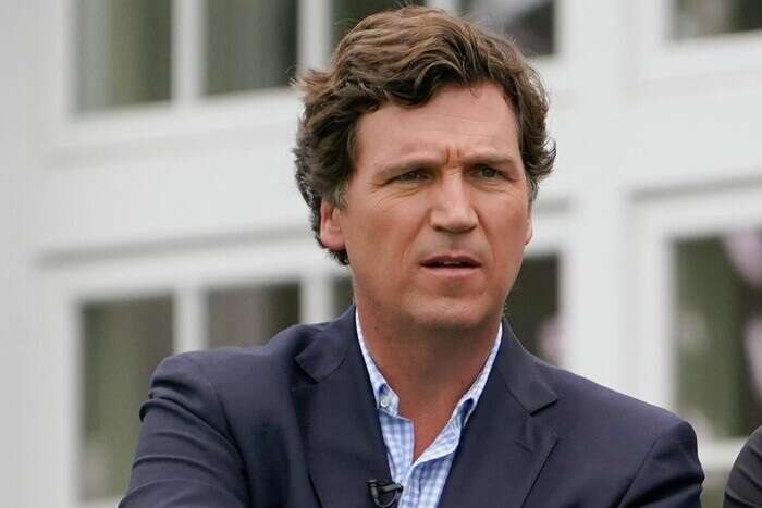 Американський пропагандист Такер Карлсон розповів про черговий візит до РФ