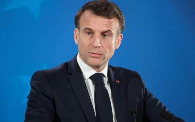 Президент Франції повідомив, коли призначить нового прем’єра