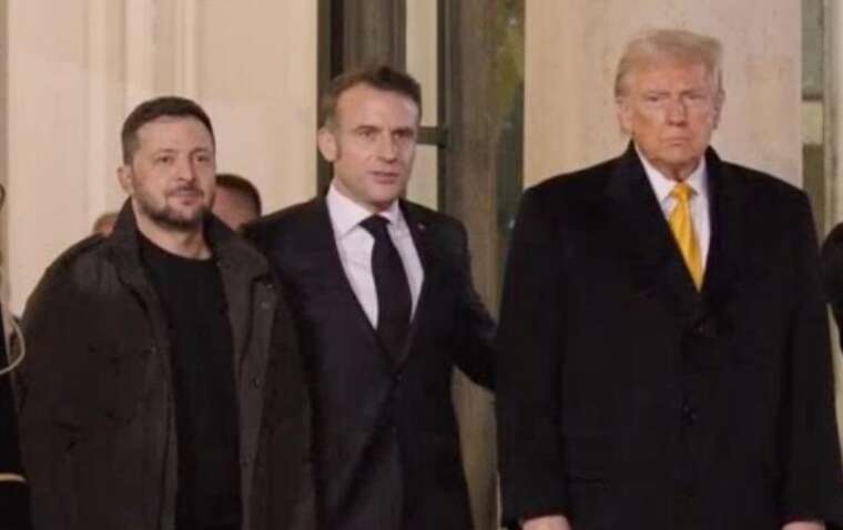 Зеленський, Макрон і Трамп закінчили зустріч