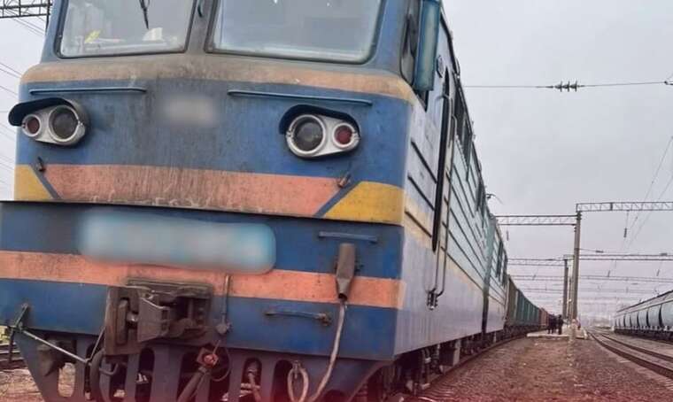 На Рівненщині 70-річна пенсіонерка потрапила під потяг