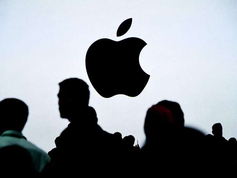 Shadow market of Apple: only 40% of sales become "visible" for tax authorities
