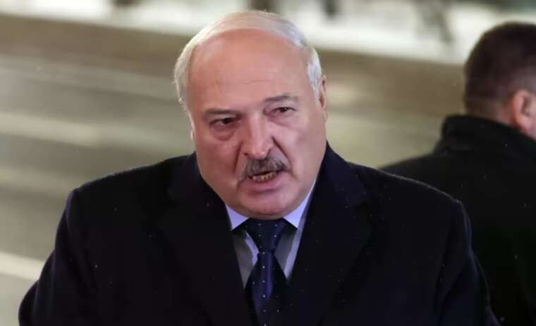 Лукашенко заявив, що вже обирає місце для розташування "Орешника"