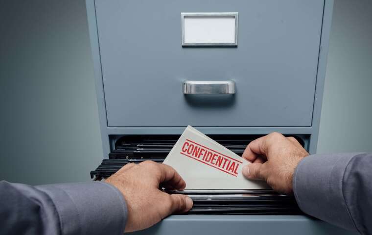 Zelenskyys thousand: Banks should not require permission to disclose banking secrecy