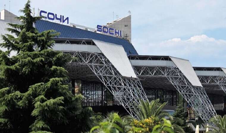 В РФ ввели временные ограничения на работу аэропорта Сочи