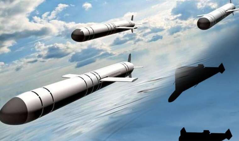 Ворог випустив по Україні 93 ракети, – Зеленський