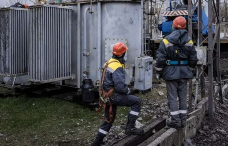 У ДТЕК повідомили про пошкодження ТЕС під час сьогоднішнього масштабного ракетного обстрілу