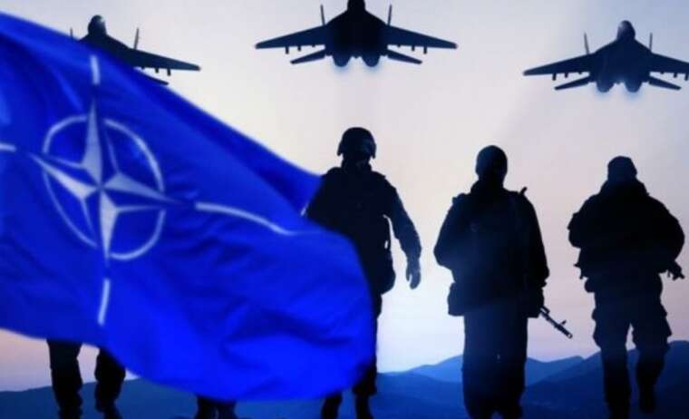 Авиация НАТО отслеживает военные корабли РФ, - Politico