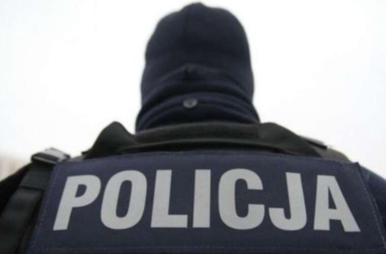 Польські правоохоронці повернули 11 картин, викрадених під час евакуації з Києва до Швейцарії