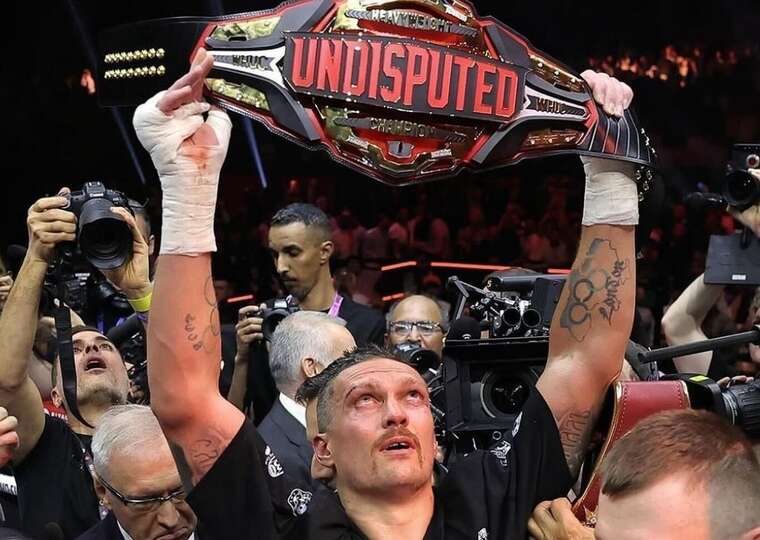 Usyk announced that he is leaving the heavyweight division