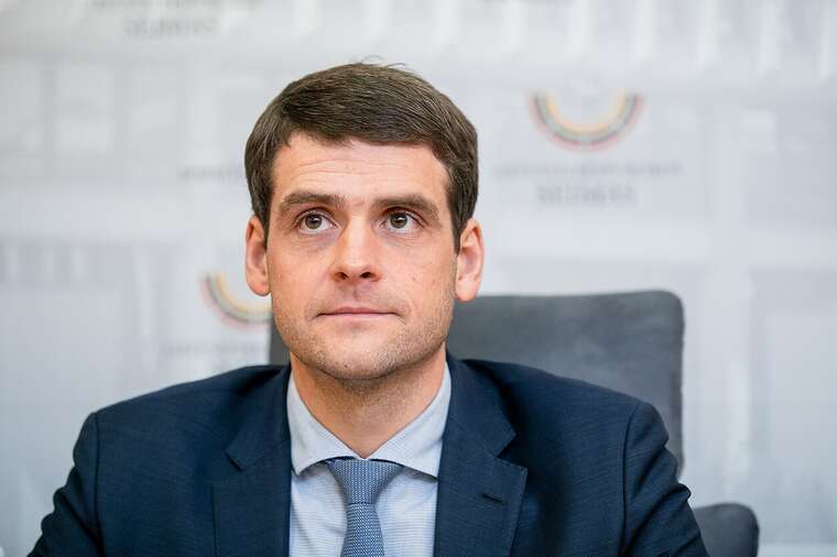 У Литві скандальний депутат-антисеміт погрожує виходом із коаліції в суперечці за посаду