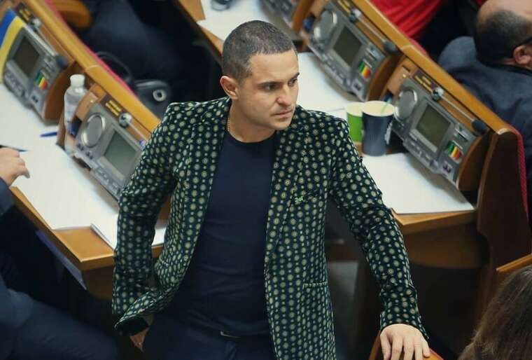 "C   "         , - ̲