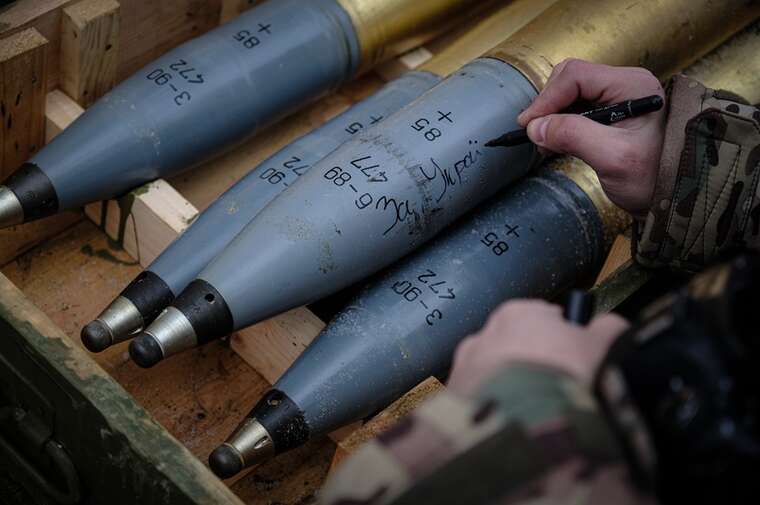 The Defence Procurement Agency does not utilize the budget and disrupts deliveries