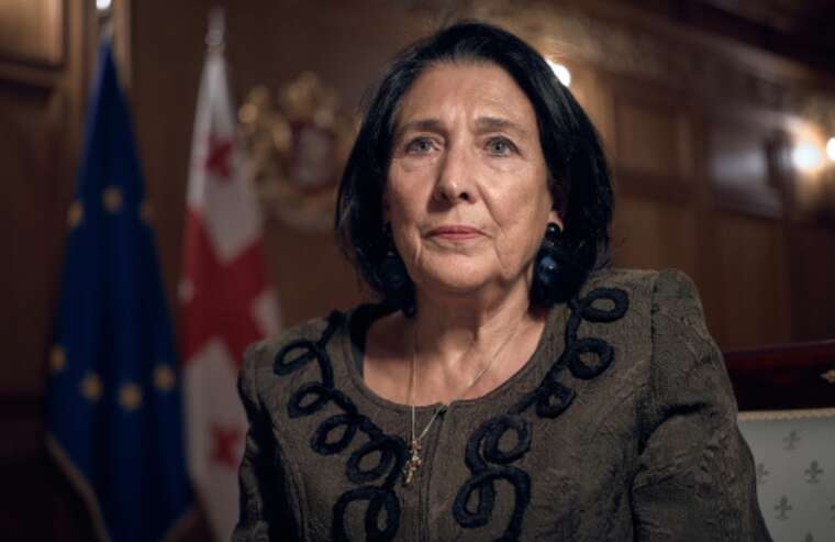 Зурабишвили: Россия проводит эксперименты с новой формой вторжения в Грузию