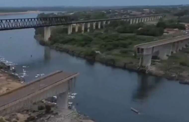 У Бразилії обвалився міст: у річку вилилася сірчана кислота, є жертва