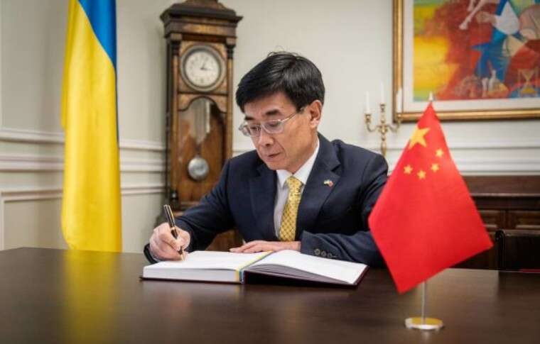 Зеленський: В Україні почав виконувати свої обов’язки посол КНР