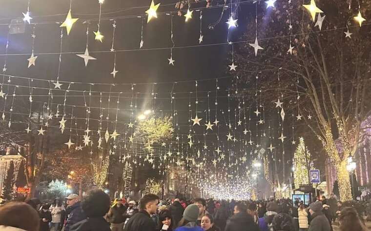 У Тбілісі відбувається марш студентів медичних вишів