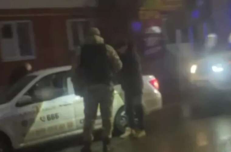 Окупанти організували облави в Маріуполі: розшукують втікачів з полігону біля Новоазовська