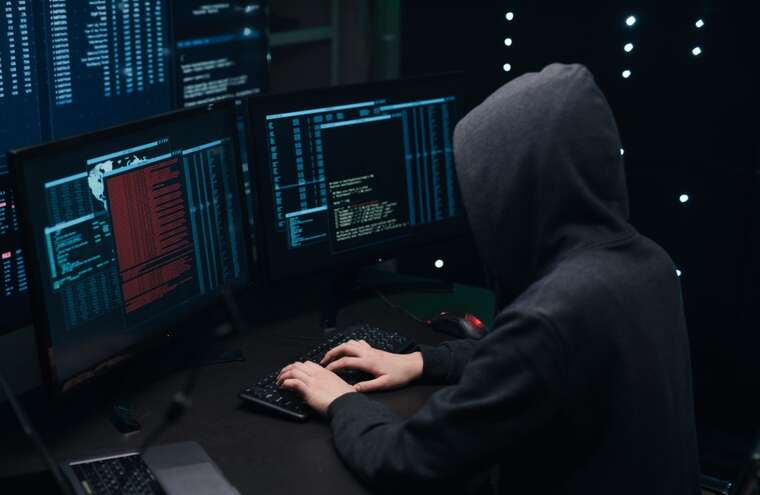 Після кібератаки реєстр нерухомості  досі не працює