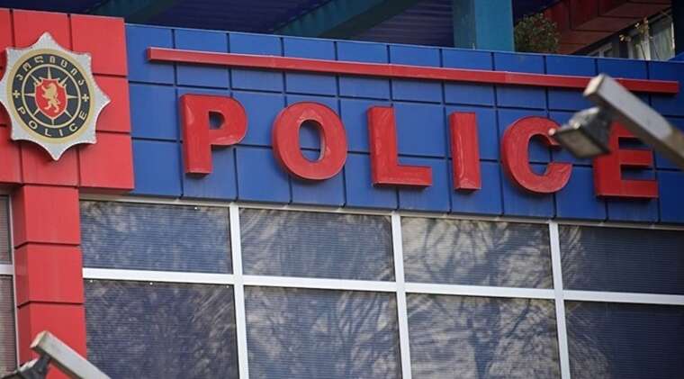 Міністерство внутрішніх справ Грузії повідомило про арешт шістьох протестувальників перед будівлею парламенту