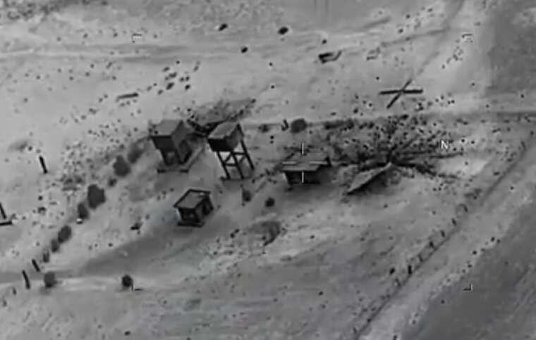 Во Франции сообщили о ракетных ударах по позициям ИГИЛ в Сирии