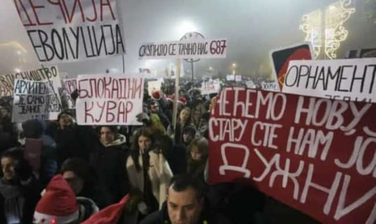 У Сербії в новорічну ніч студенти вийшли на акцію протесту проти чинної влади