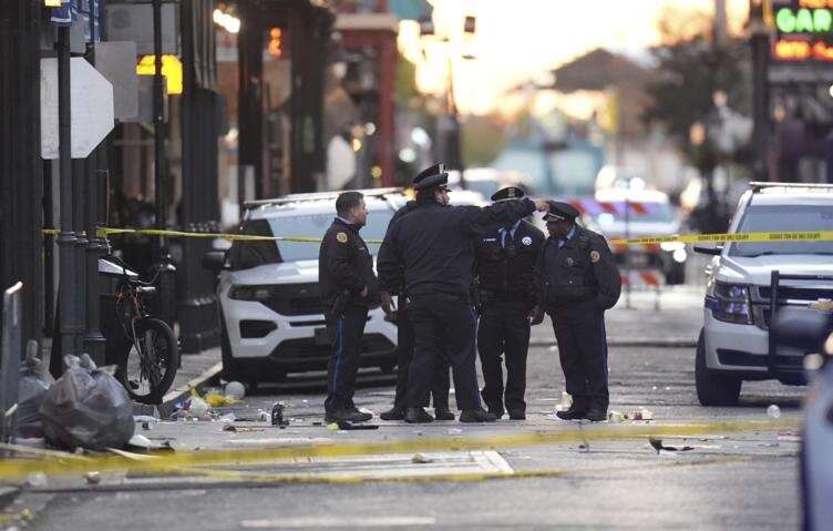 Теракт в Новом Орлеане: у подозреваемого был флаг "Исламского государства"