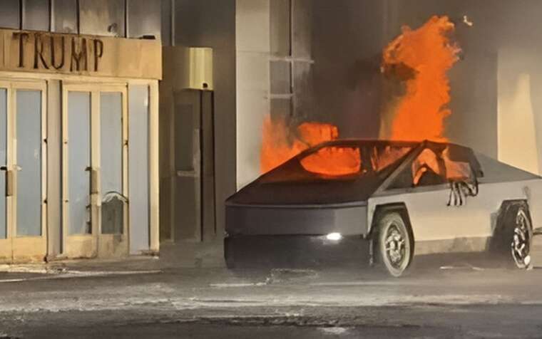 Маск повідомив деталі вибуху Tesla Cybertruck біля готелю Трампа в Лас-Вегасі