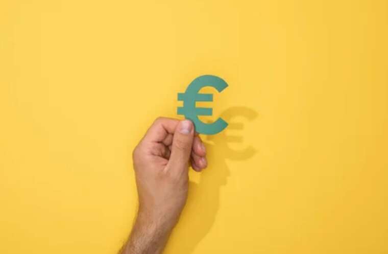 З 2022 року євро впав до мінімуму