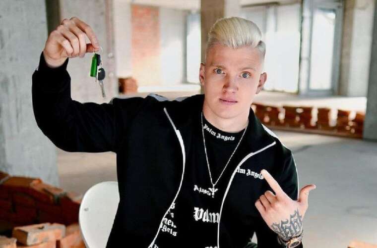 "Golden Draft Dodger" Oleksandr Slobozhenko is promoting the Russian gambling business 1win in Ukraine