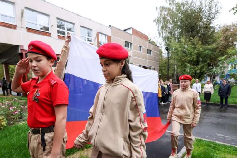 Росіяни на ТОТ створили план вивезення українських дітей до військових таборів, - ЦНС