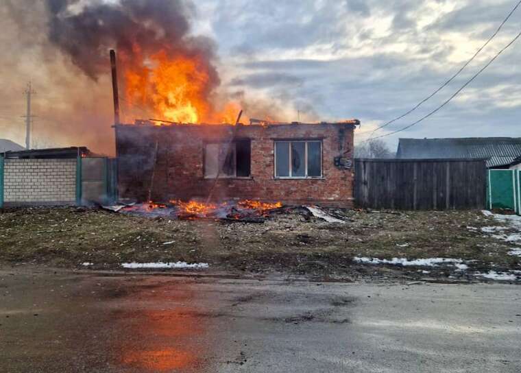 The occupiers shelled Semenivka in the Chernihiv region this morning