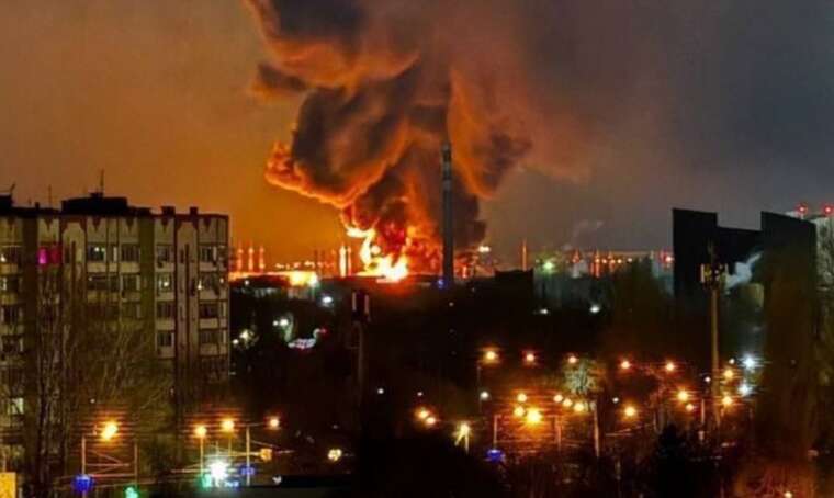 У Генштабі підтвердили удар по нафтобазі в російському Енгельсі: вона забезпечувала пальним аеродром