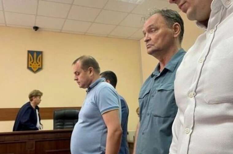 How are corruption in the Ministry of Defence and high treason interconnected