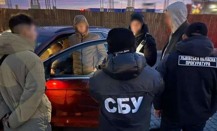 На Львівщині затримали керівника комунального підприємства зі Стрийщини за систематичне хабарництво