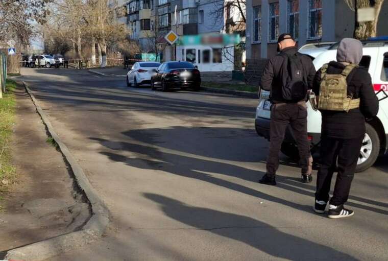 Вибух біля будівлі ЗСУ в Одеській області: затримано підозрювану