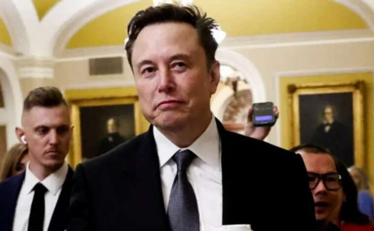 Маск покладає сподівання на Трампа у швидкому завершенні війни в Україні