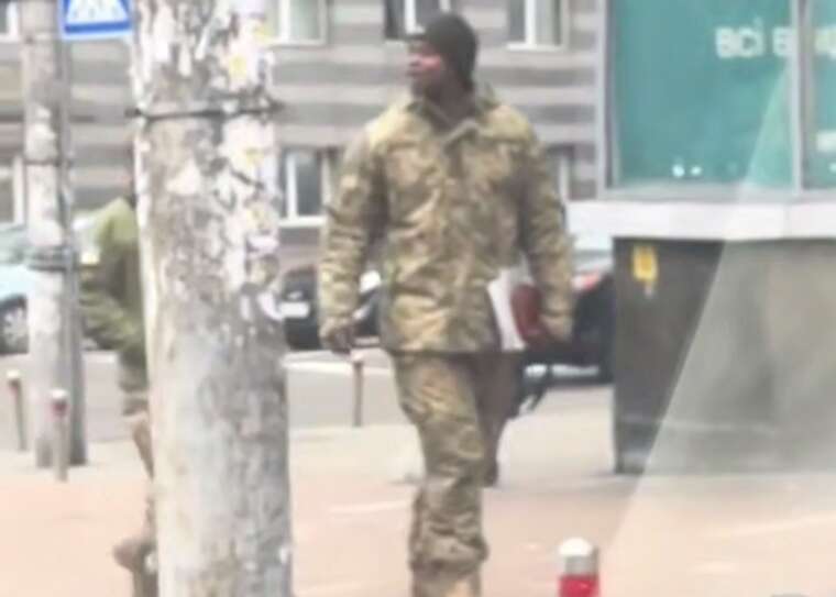 У столиці помітили темношкірого працівника ТЦК