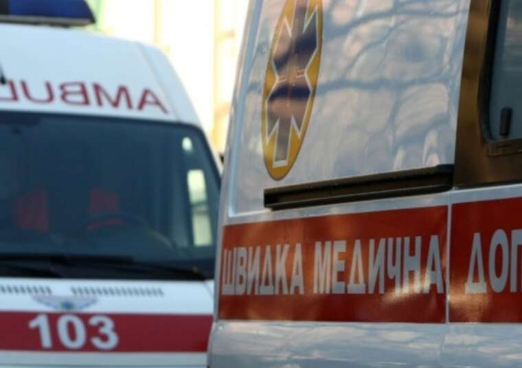 In Kherson, two people were hospitalized as a result of an attack by a Russian drone