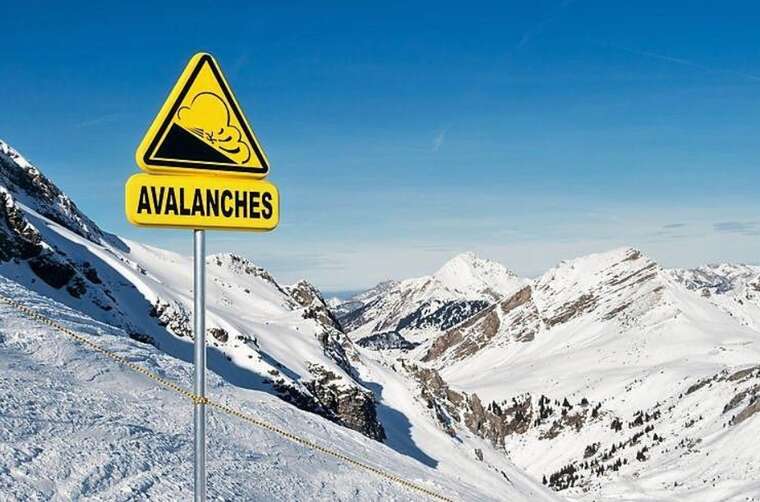 В італійських Альпах зійшла лавина: загинули троє лижників