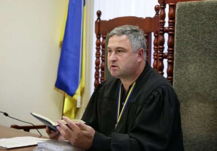 Суддя Євгеній Аблов знову просить відкласти розгляд справи через погіршення здоров’я