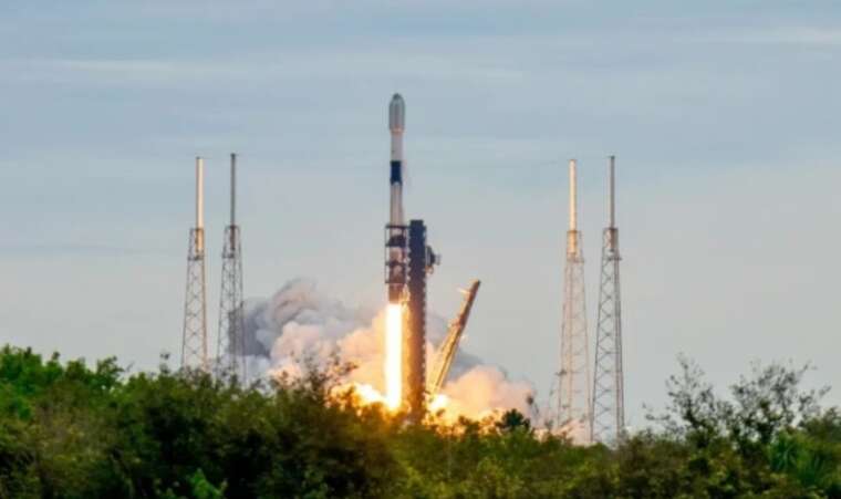 SpaceX здійснила запуск ще 21 супутника Starlink у космос