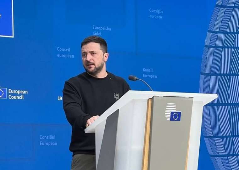 Зеленский: Миротворцы могут стать частью гарантий безопасности Украины