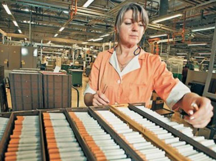 While the AMCU remains silent, the Kaufman-Stakovychenko tandem takes over 70% of the tobacco distribution market