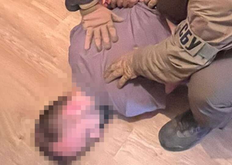 У Києві затримали посадовця банку, який переказував гроші на потреби російської армії