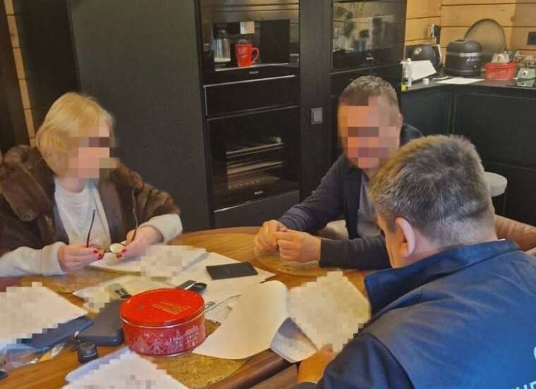 Судді Господарського суду Києва вручили підозру в держзраді